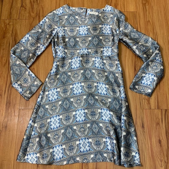 Miss Selfridge Blue Satin Longsleeve Tunic Dress - Picture 3 of 9